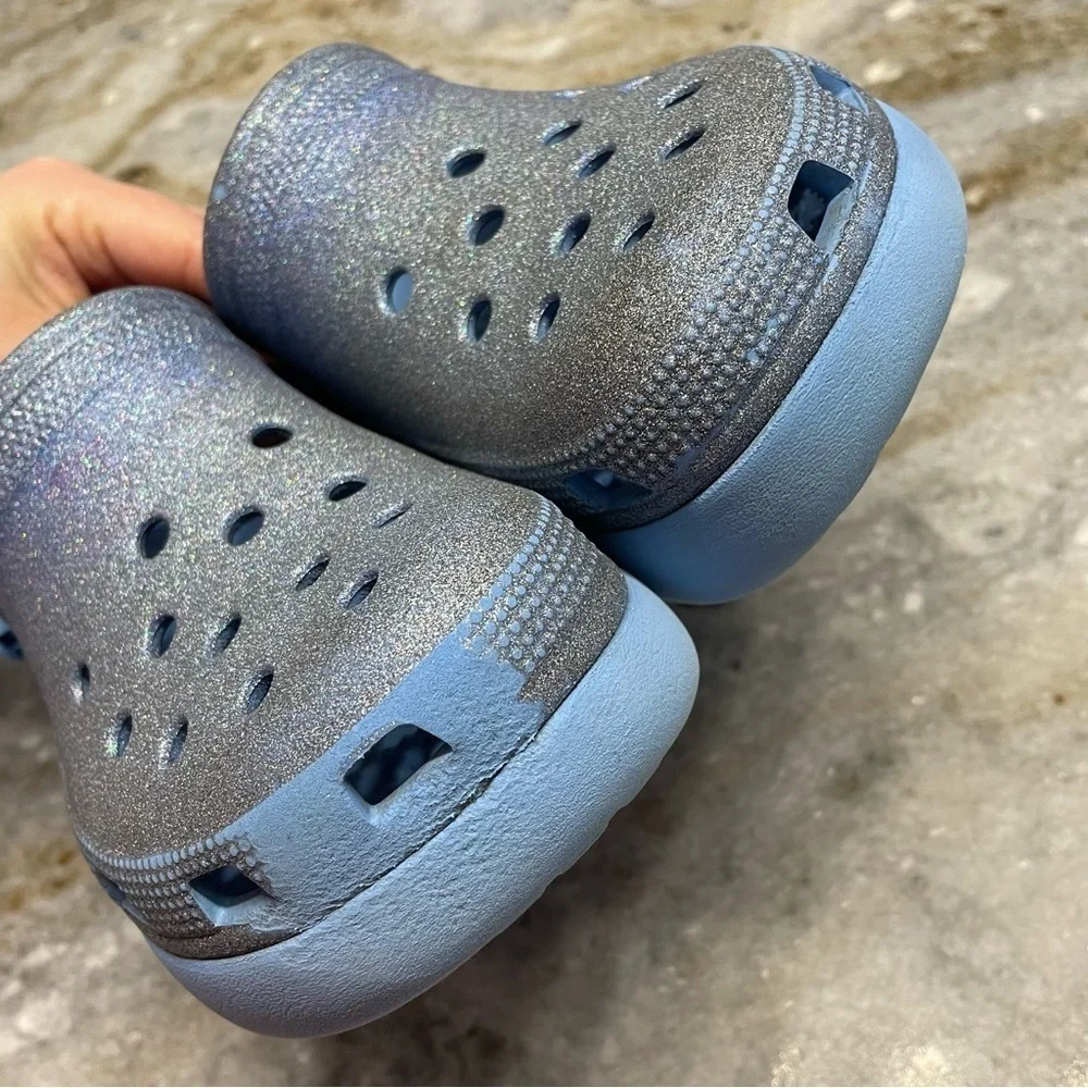 Crocs Kids' Cutie Crush Glitter Clog Shoes Girls Youth Size J3 blue ocean